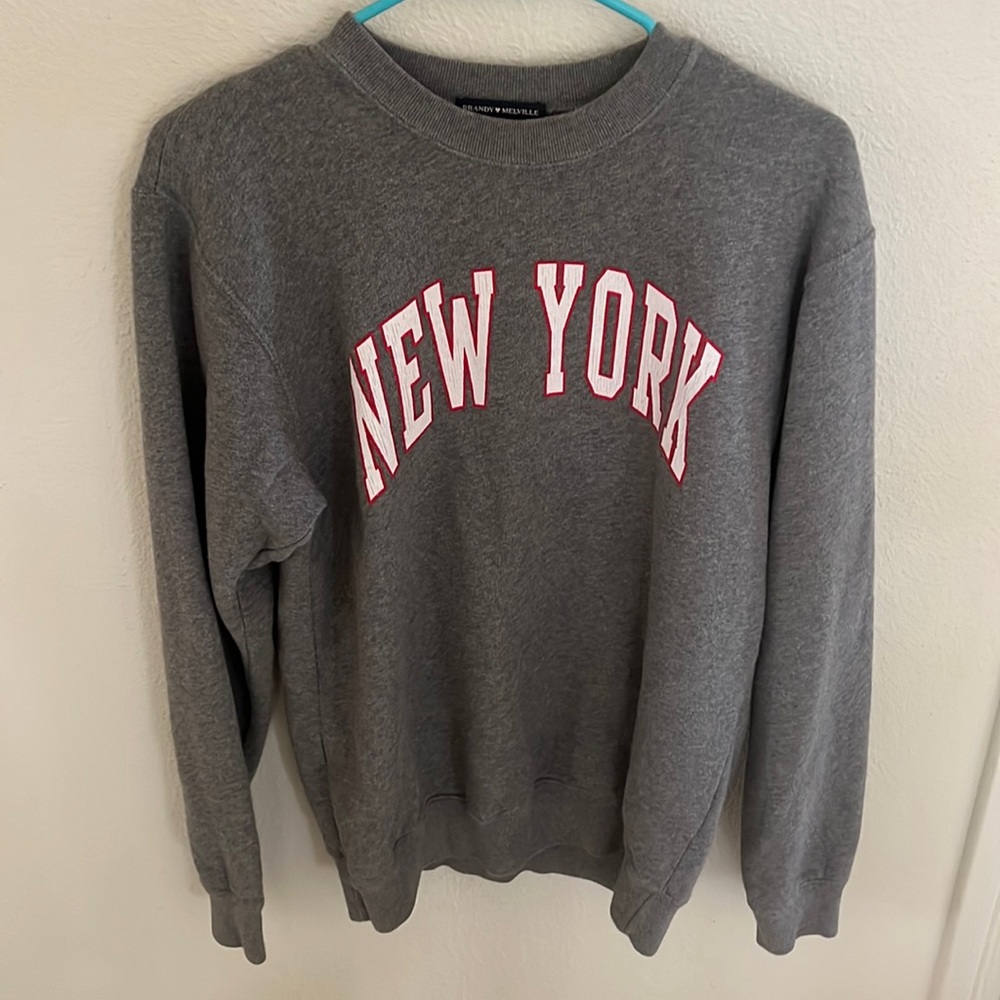 brandy melville new york crew neck